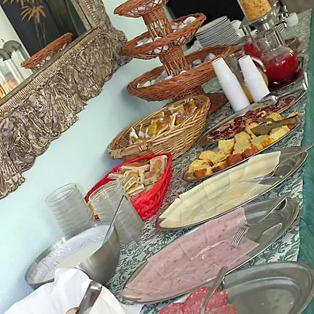 Hotel Santini 3*